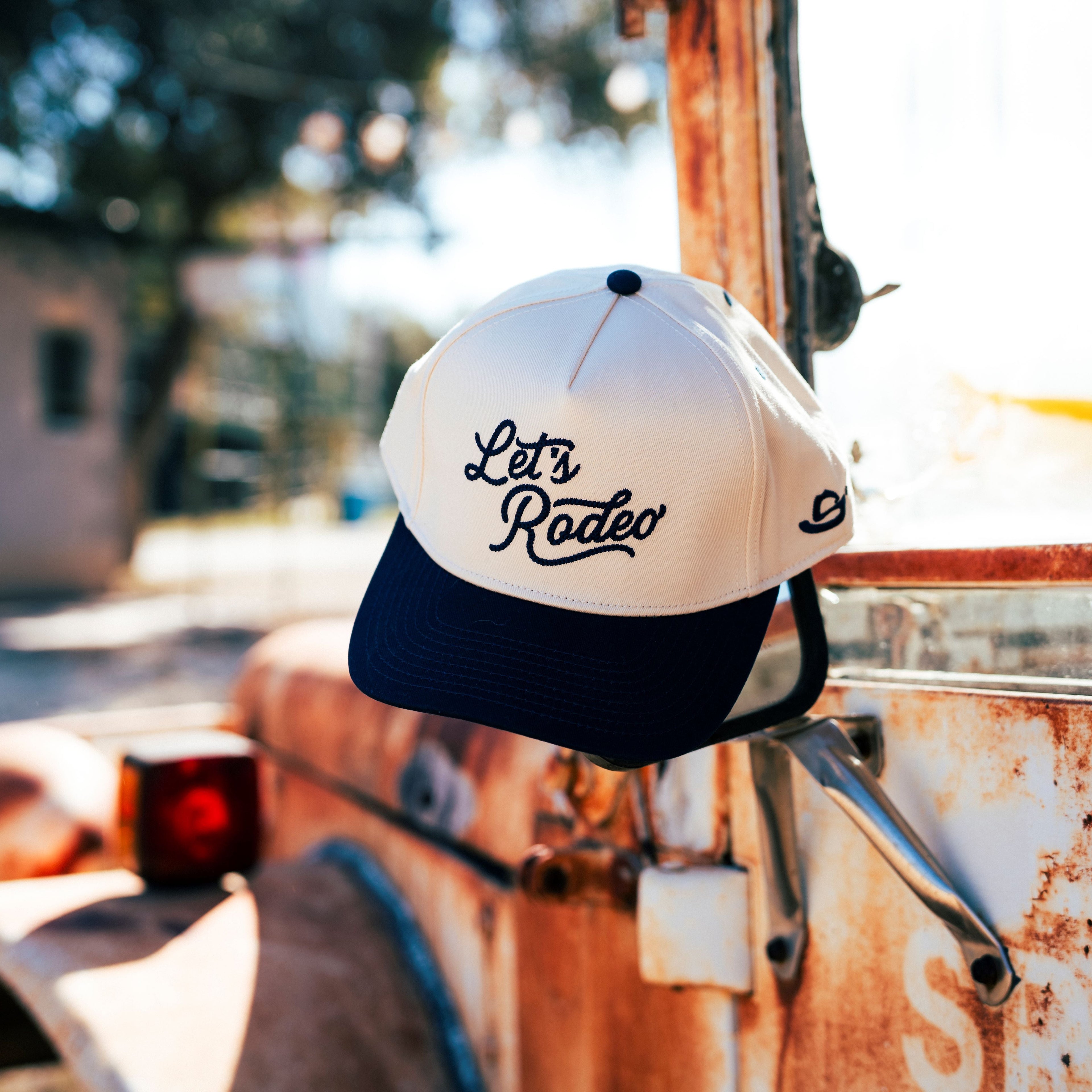 LETS RODEO CHAIN STITCH HAT