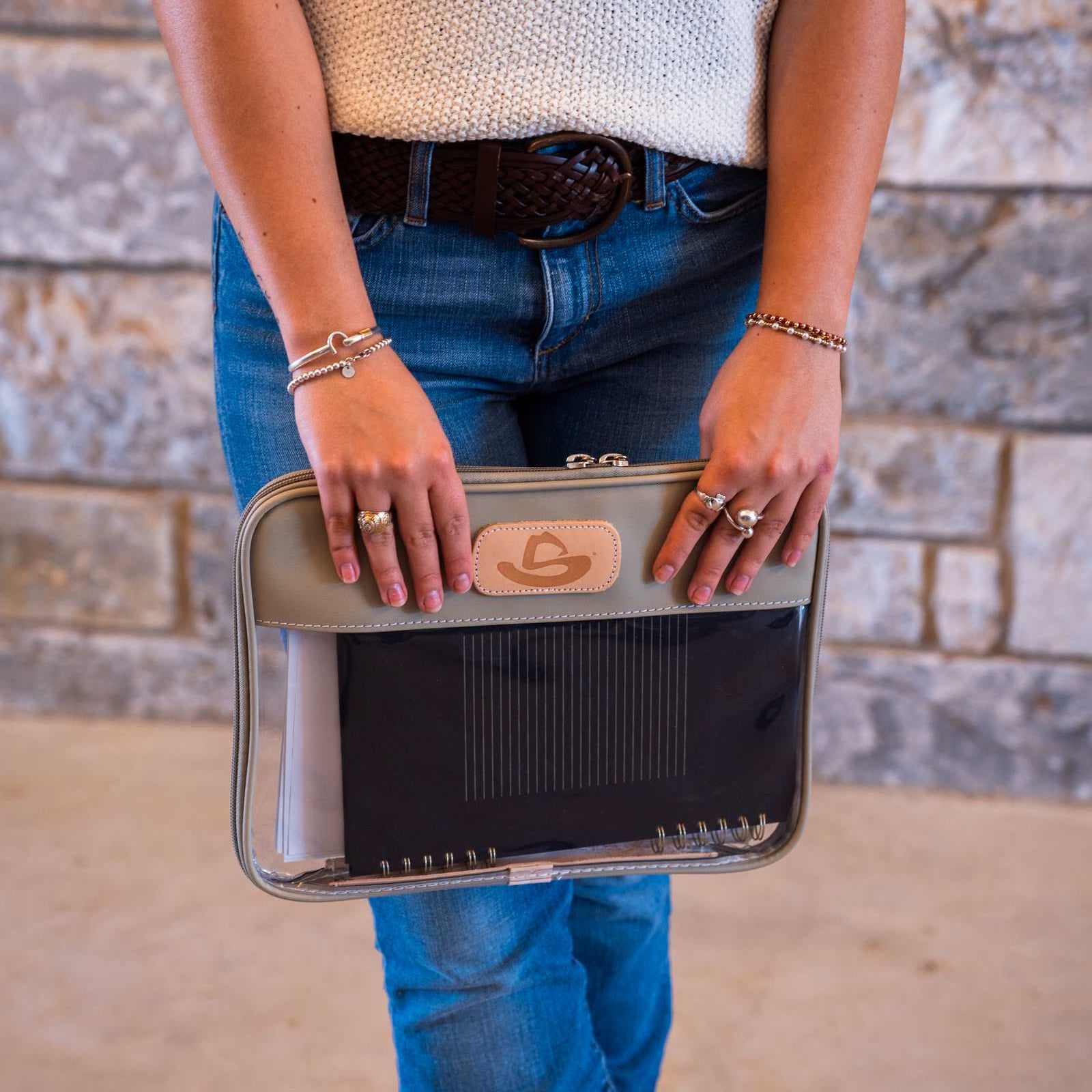 JON HART CLEAR FOLIO TAN