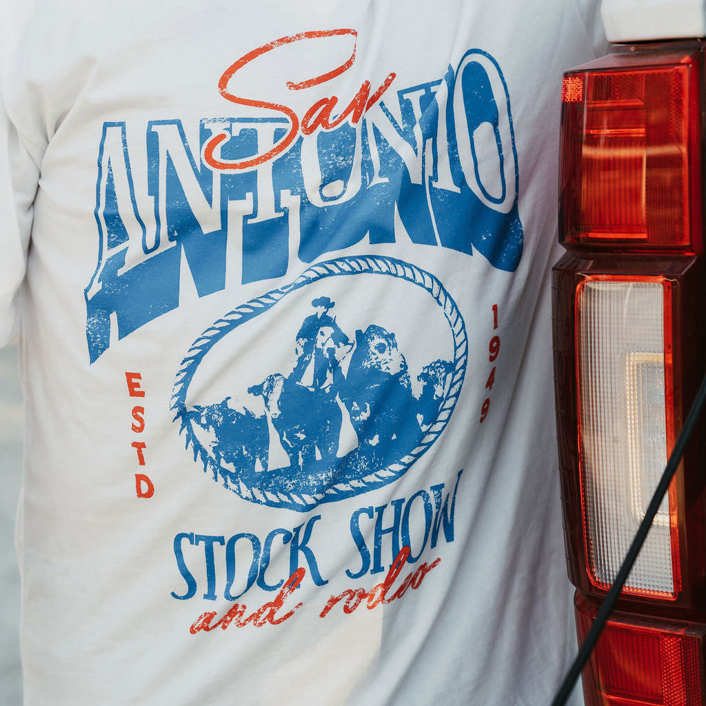 HOOEY VINTAGE STOCKSHOW AND RODEO TEE