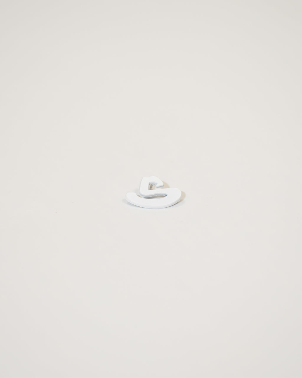 HAT PIN GOLD