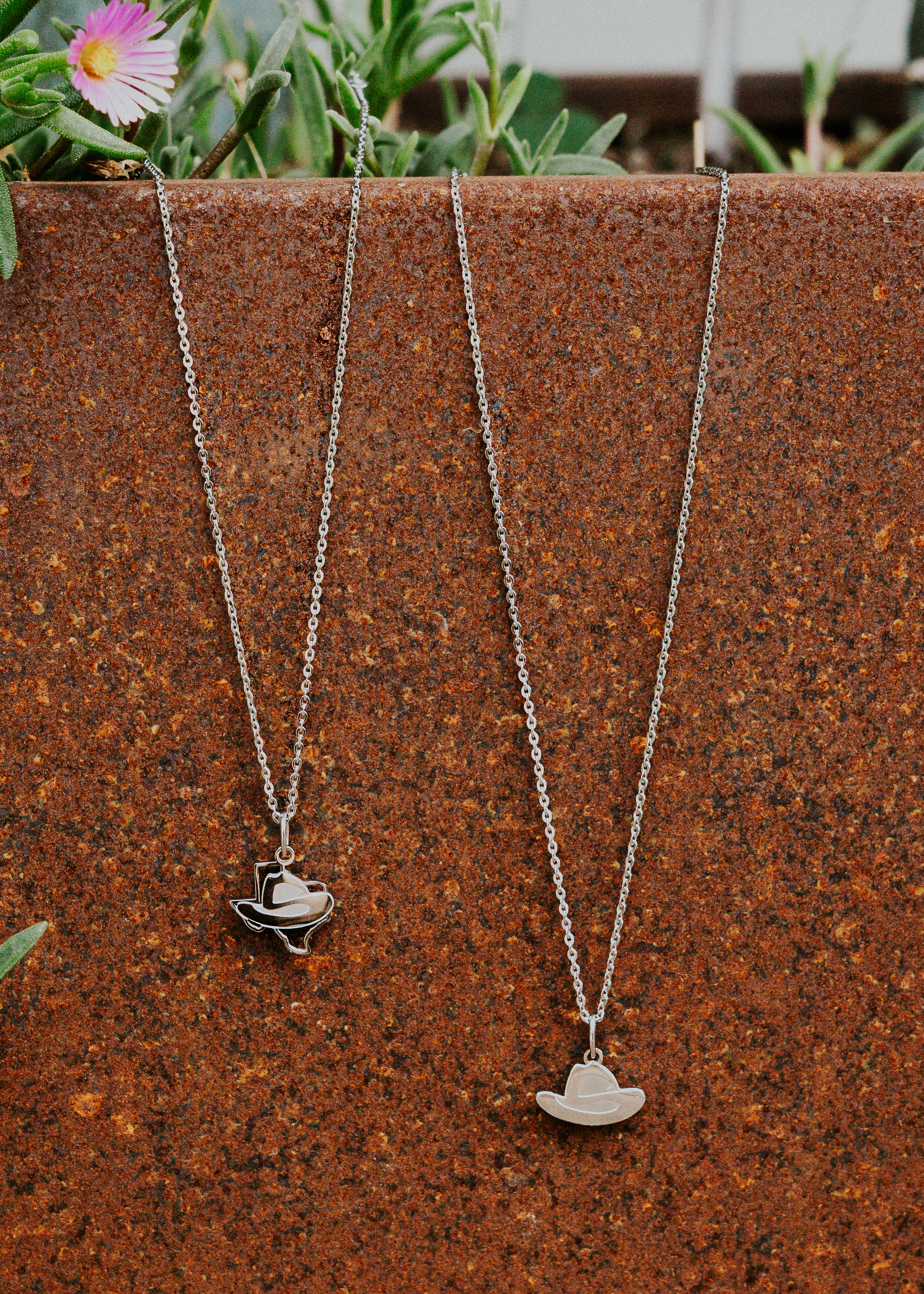 SA RODEO NECKLACE
