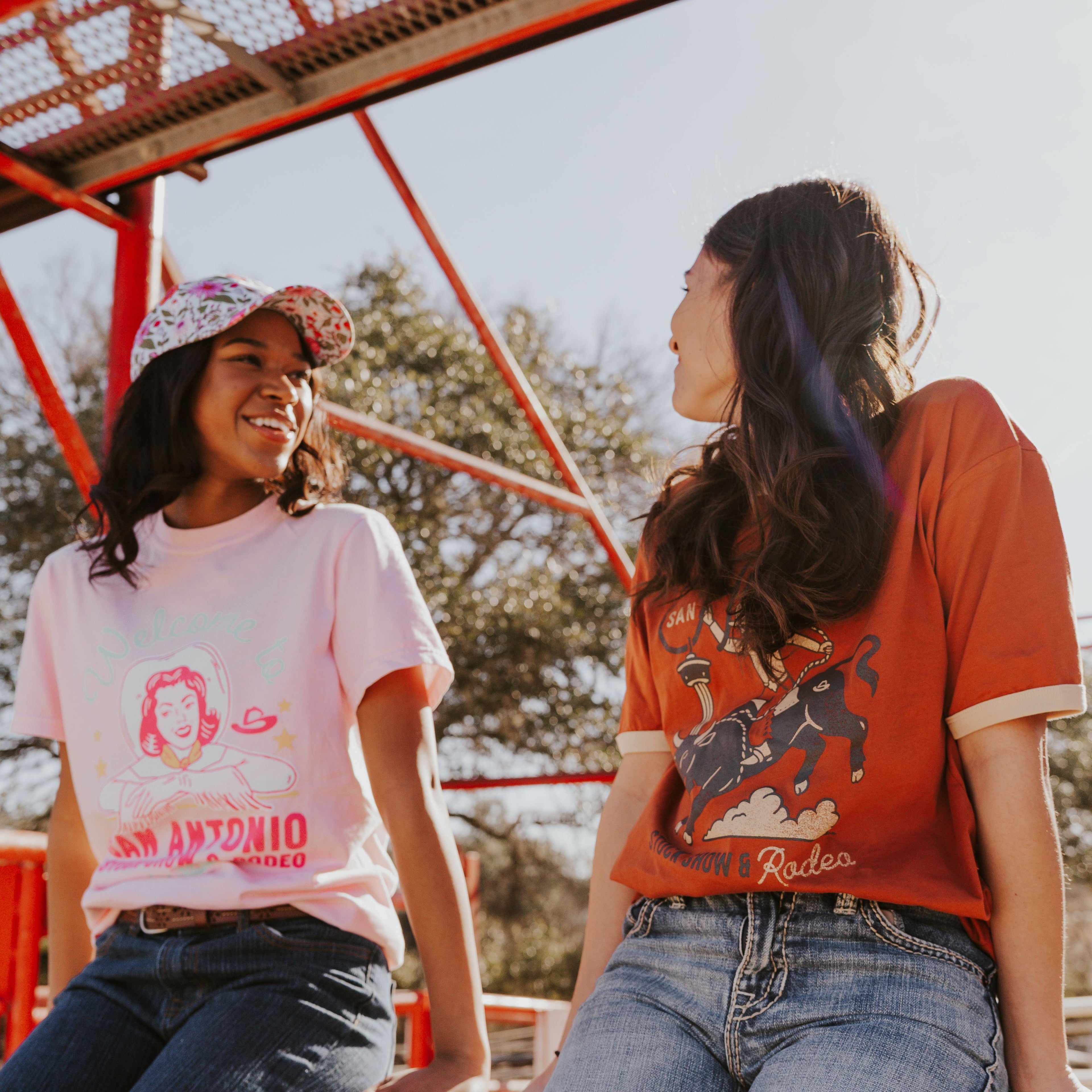 RETRO COWGIRL TSHIRT