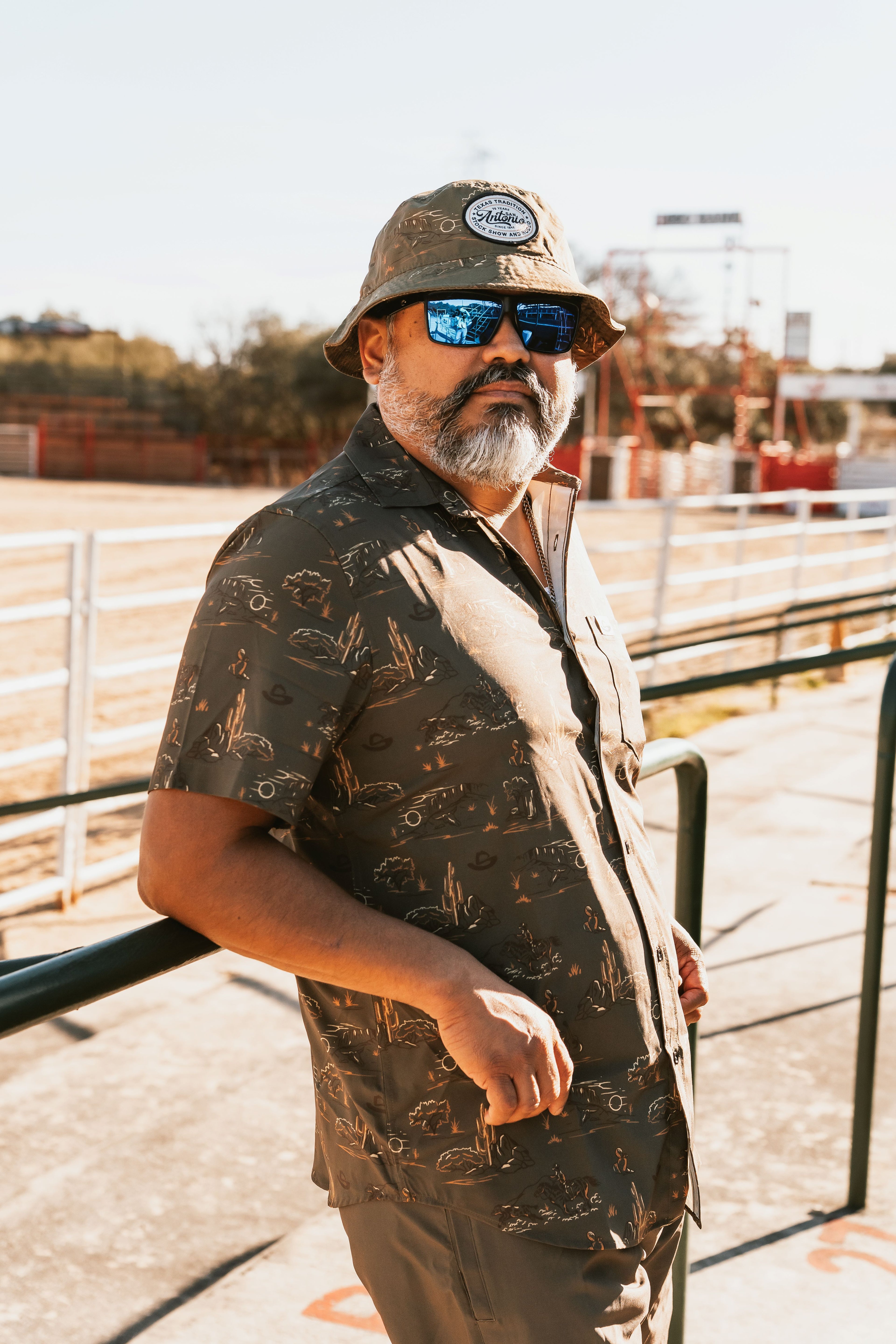 DESERT SUNDOWN BUCKET HAT