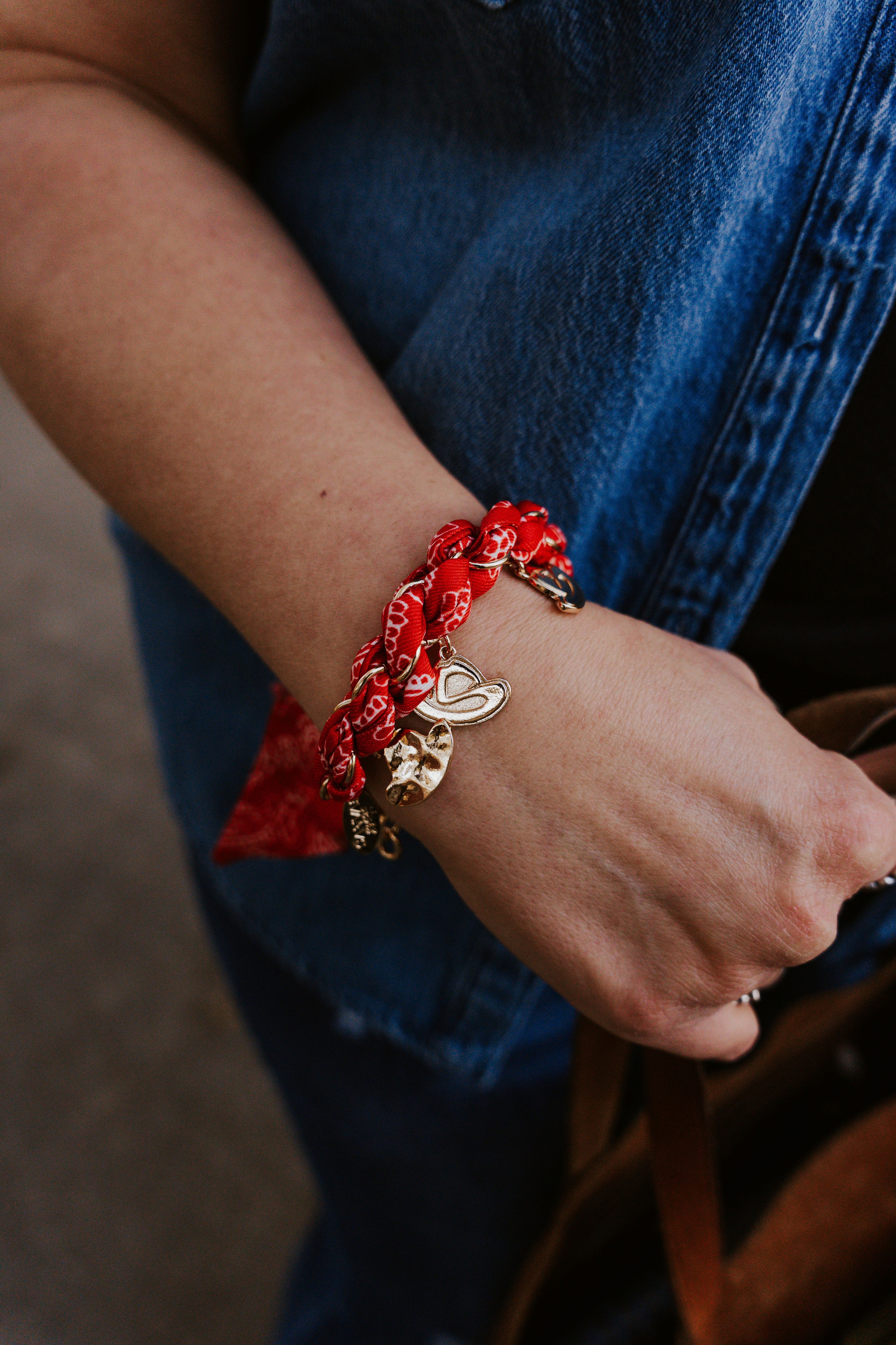 SA RODEO BANDANA SCARF BRACELET