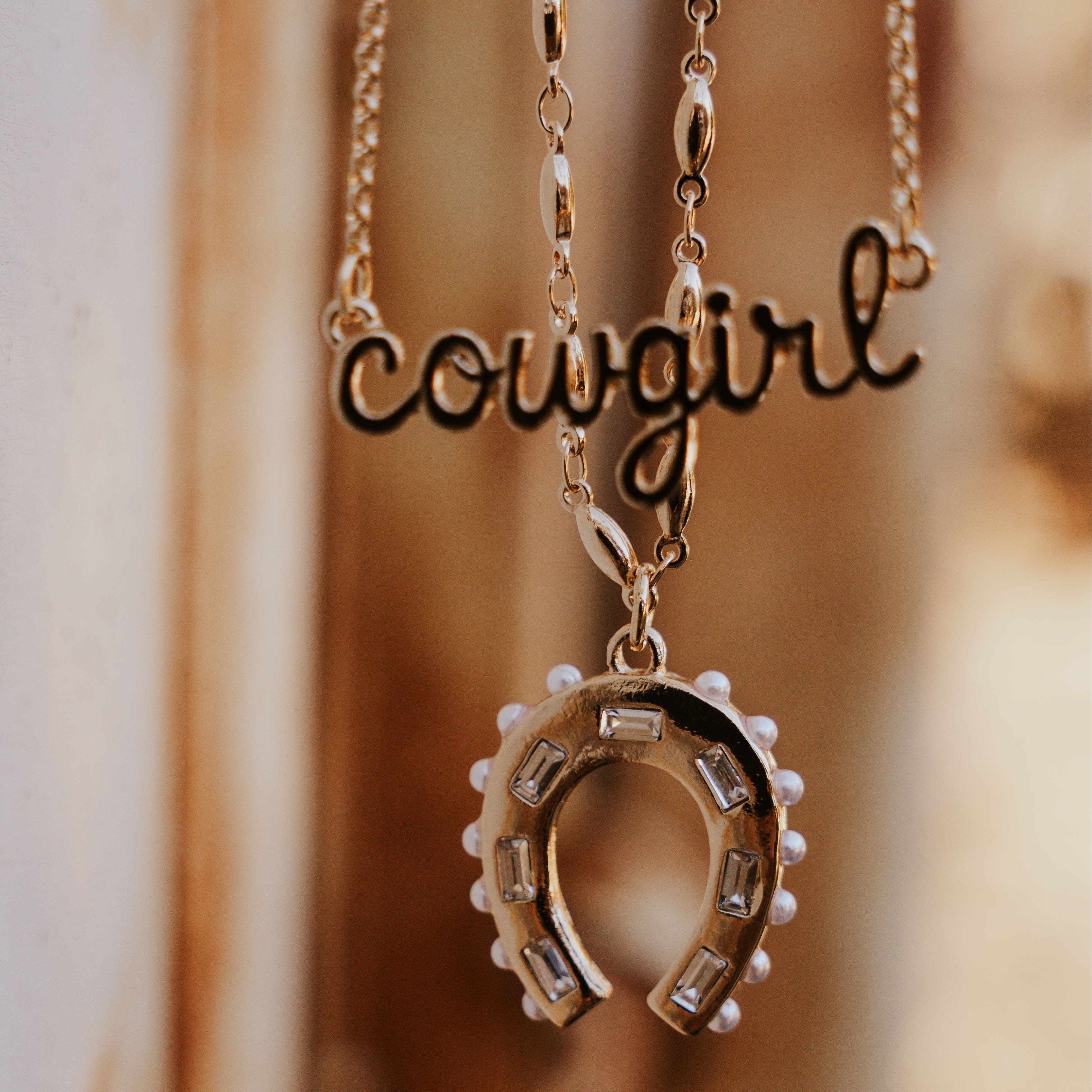 COWGIRL CURSIVE NECKLACE GOLD