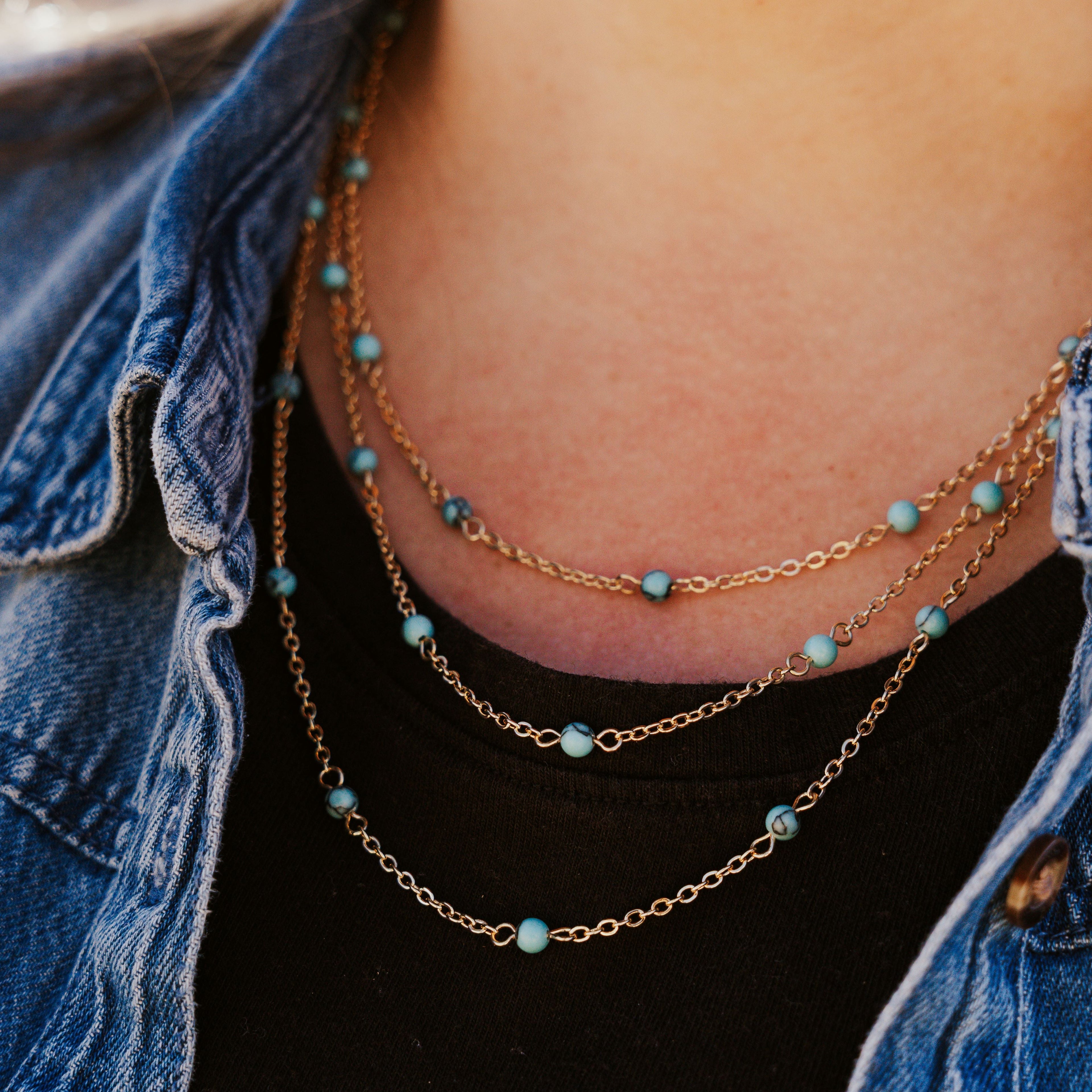 DAINTY LAYERED TURQUOISE NECKLACE