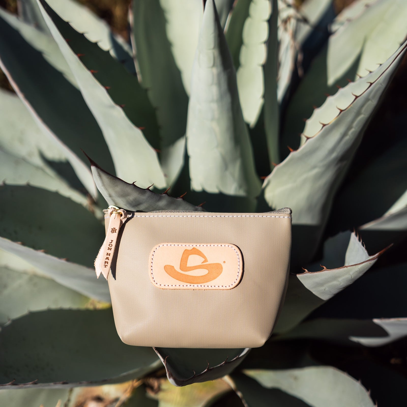 JON HART CHICO POUCH TAN