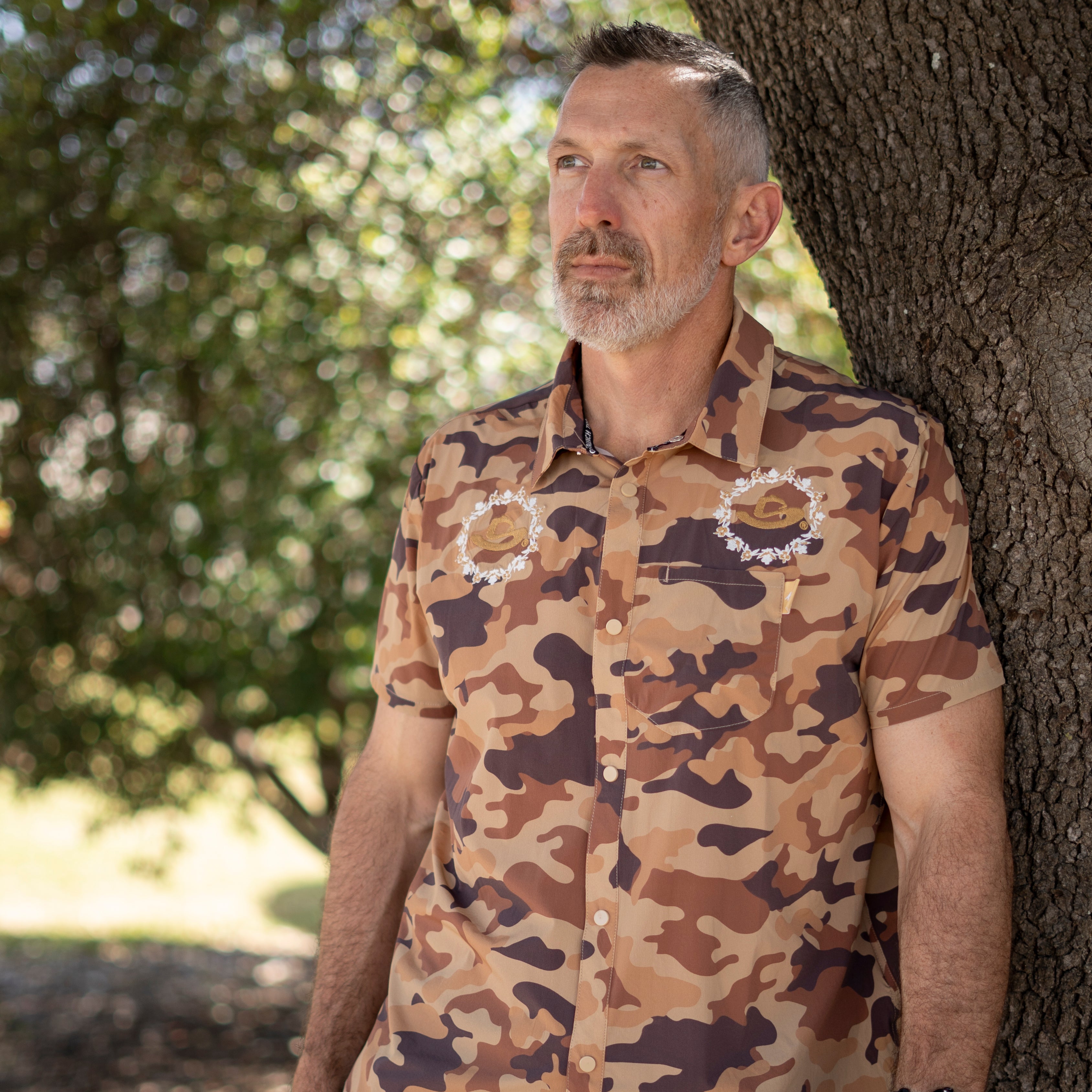 THE EXPEDITION BUTTON DOWN STAUNCH